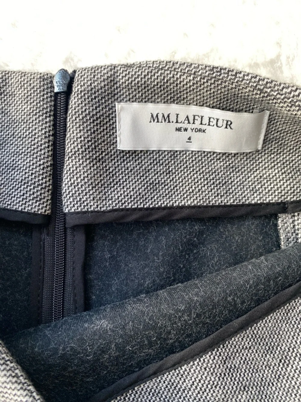 M.M.LaFleur Grey Houndstooth A-Line Midi Skirt Size 4 Virgin Wool Blend Italy - Picture 4 of 6